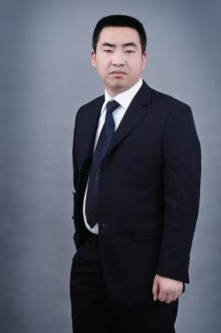 周正伟律师