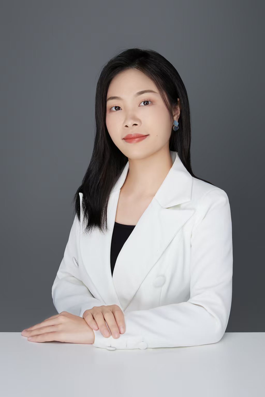 李娇律师